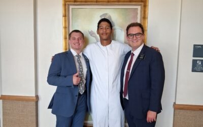 ππ”And the LORD was with me!” ππ